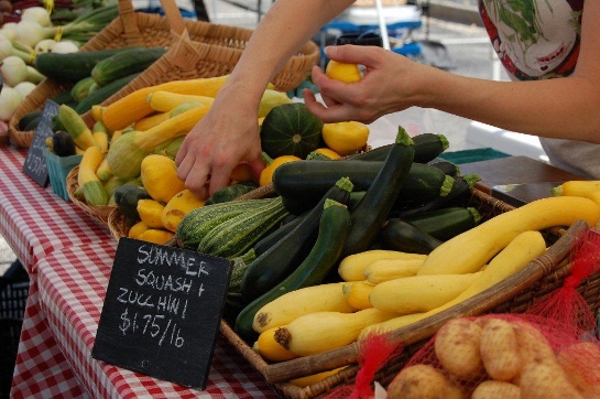 farmers market