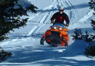 snowmobiling jackson hole