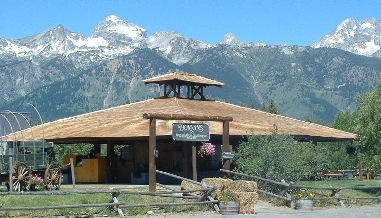 jackosn hole chuckwagon dinner