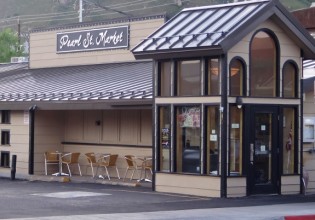 pearl st market exterior jackson hole wy